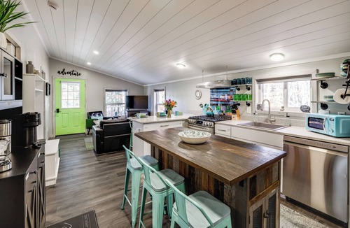Grawn Cabin | Traverse City Cabin w/Nearby Hiking & Lake!