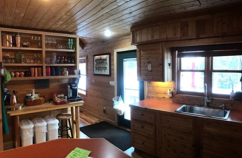 Mayfield Cabin | Traverse City Log Cabin Boardman River - YOUR OUTDOOR OASIS! STR LICENSE: 002880