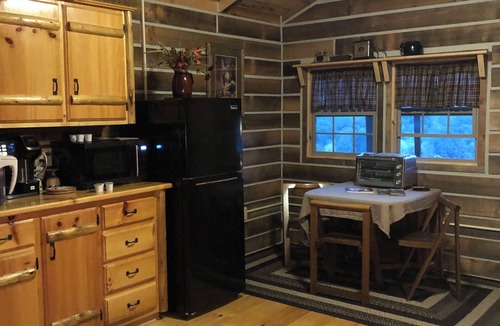 Taswell Cabin | Two Furnished cabins minutes from Patoka Lake and French Lick. Book 1 or 2