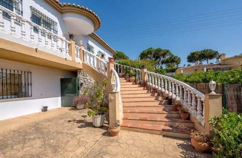 Calahonda Villa | Villa Soleada Calahonda by Rafleys