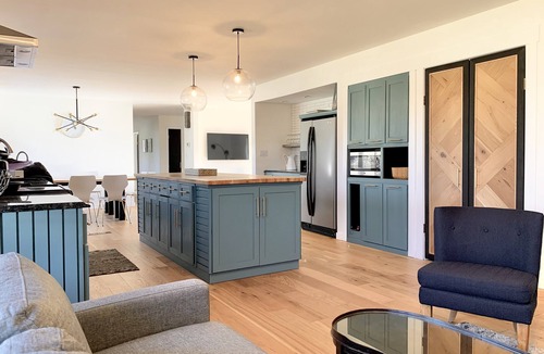 Sawyer House | Warren Dunes- Pool, Hot Tub, PET FRIENDLY, firepit, Pergola, Near Beach