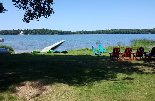 Arcadia Cottage | Waterfront Cabin, Great View, Private Beach, Sunsets