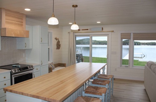 Pentwater House | Waterfront Cottage on Bass Lake in Pentwater
