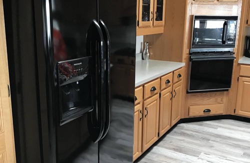 Spruce Cottage | Waterfront Vacation Home Directly on Hubbard Lake - East Shore