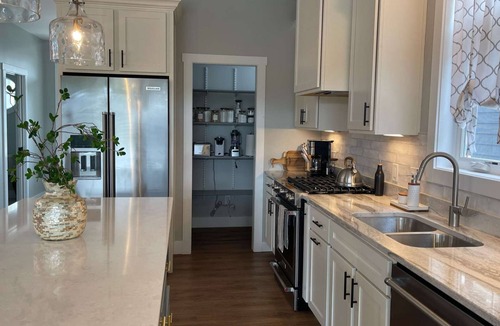 Ottawa House | Welcome to River Happy â€“ Your Serene Getaway on the Illinois River