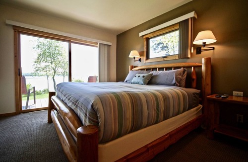 Leland Hotel | Whaleback Inn
