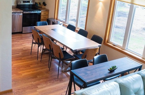 Oconto House | Where world class fishing meets serene woodland luxury.
