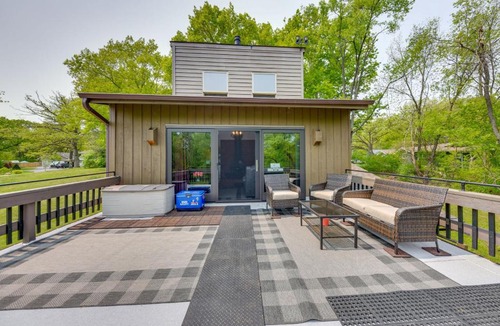 Bassett House | Wisconsin Vacation Rental Retreat w/Deck