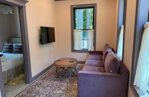 New Buffalo Villa | Wolfsbane - Upscale 2 bedroom Villa at Petite Acres