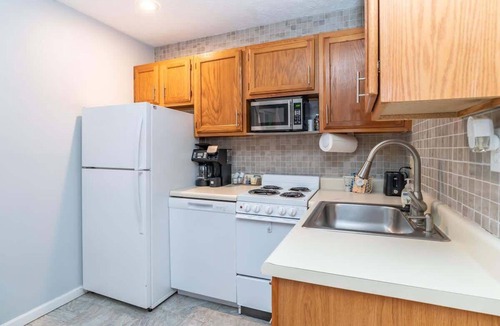 Avoca House | Woodland Escape Condo