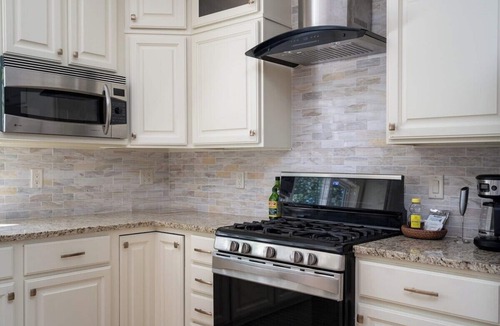 Holland Villa | Work Stay Play Holiday Home in Holland near Lake Michigan