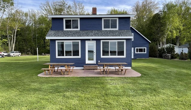 120' on Waterfront-Platte Lake Lodge-Pontoon Available!