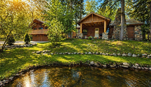 3-CottageExclusiveRetreat HotTubs Walk to Beach