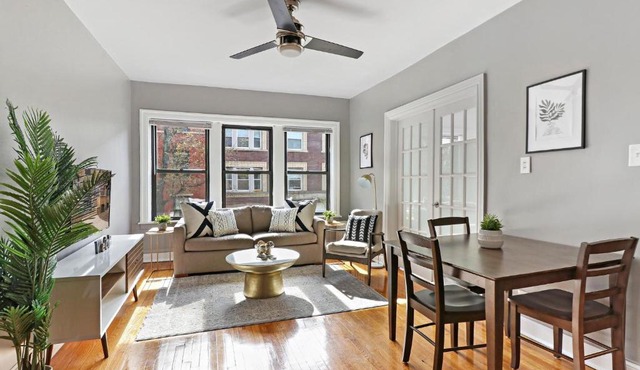 3BR Sunny and Spacious Apartment near Restaurants - Stratford 2S rep