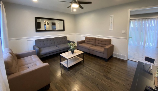 Albor Homes #2, Recently-Remodeled!