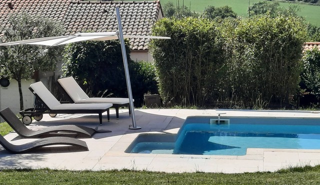 Architect-designed house in the middle of the Nantes vineyards