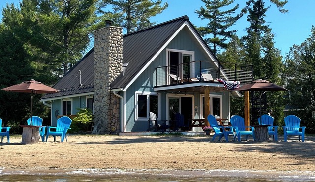 Awesome Family Vacation Beach and Ski Chalet - Reserve Your Ski Getaway NOW!