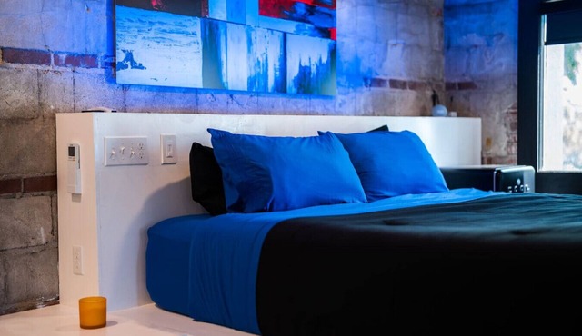 b3 Private 4 Suite Micro-Hotel in Sparta