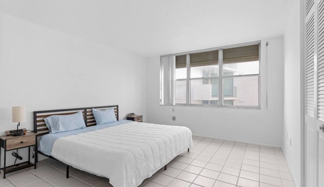Bay Harbor Sunset Apt 4B in Bay Harbor Islands
