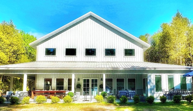 Bay waterfront 5 BR 4BT Barndominium. Still some availability late summer/fall!