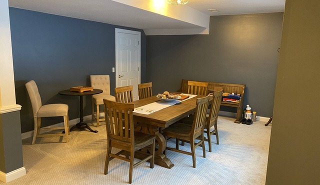 Beautiful acre and a half treed lot with 5 beds and a hot tub in Harbor Springs.