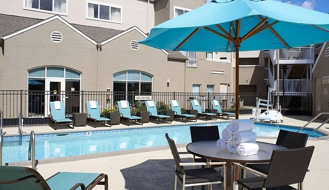 Best Value, Quality Stay! Short Drive to Red Oaks Waterpark, w/Free Breakfast!