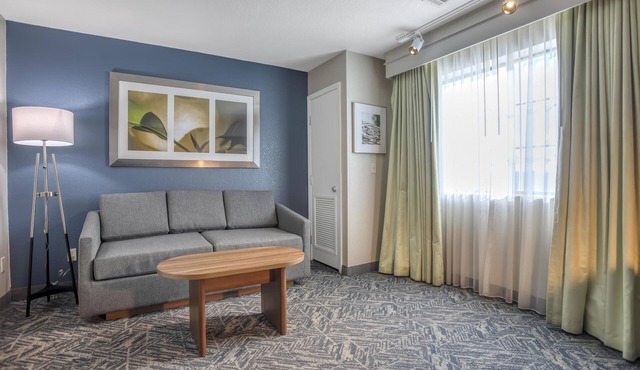 Best Western Hesperia-Victorville Suites