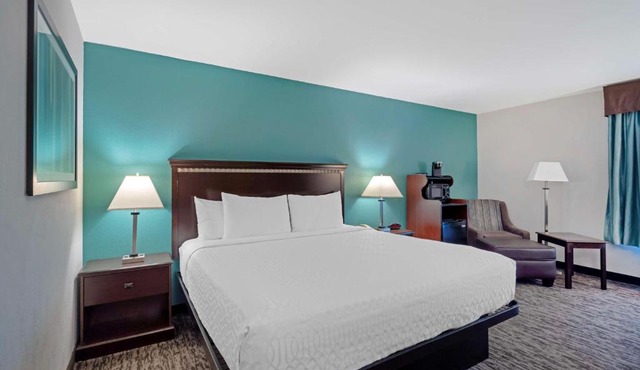 Best Western Plus Chicagoland - Countryside