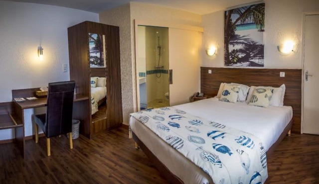 Brit Hotel Confort Azur Cholet Nord