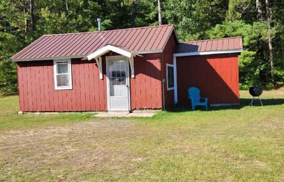 cabin 2
