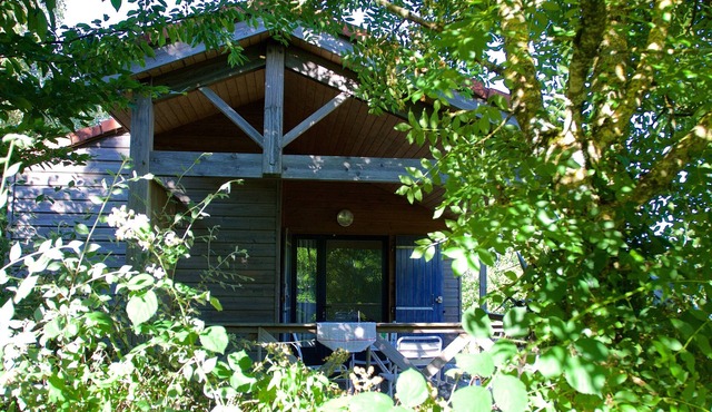 Camping La Chagnée - Chalet rouge