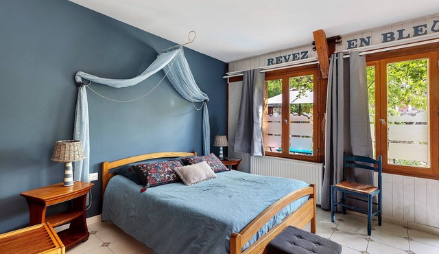 Chambre Bleue near Beauval Zoo