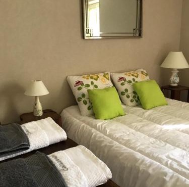 chambre chez l'habitant spacieuse dans maison de ville