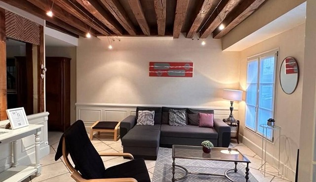 Charming 5-Bedroom House in Artenay, Near Orléans with Garden & Patio