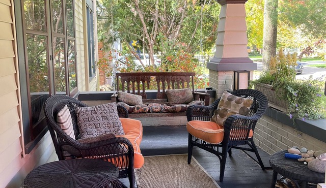 Charming Downtown Birmingham 5 Bedroom Home