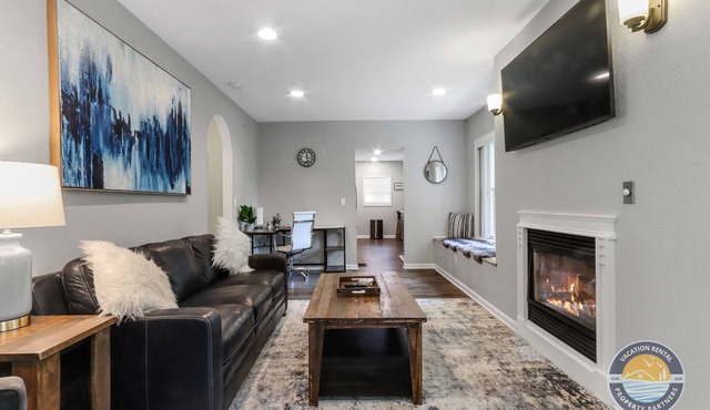 Charming, Pet-Friendly Lake Retreat