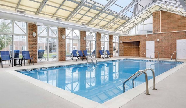 Charming Stay Near Notre Dame w/Resort-Style Amenities l Two 2BR Suites