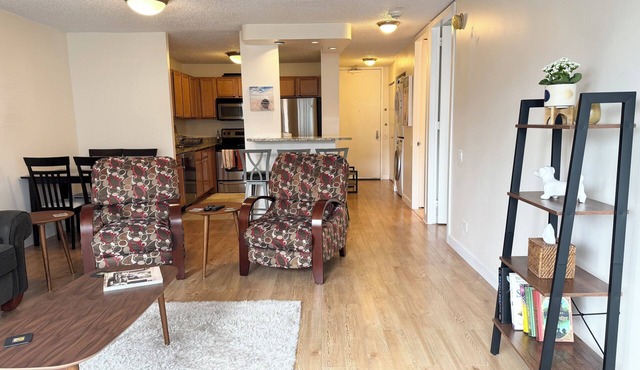 Chic 1-bedroom condo in the heart of Chicago, next to Mag Mile