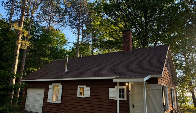 Classic UP Cabin with Lake Views, Lake Access, Fire Pit, Large Yard