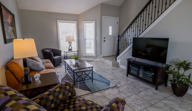 Classy, Charming, Comfy 2 BR