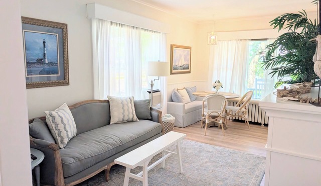 Coastal Haven - Walk to Beach and Dining - 2 bed 1 bath - 30 day minimum stay