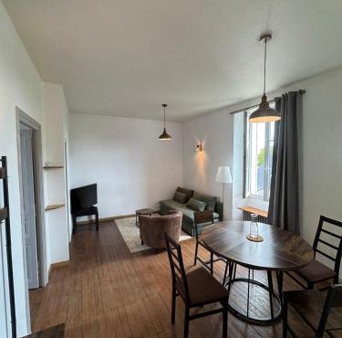 Cocon urbain avec jardin - appartement proche hôpital