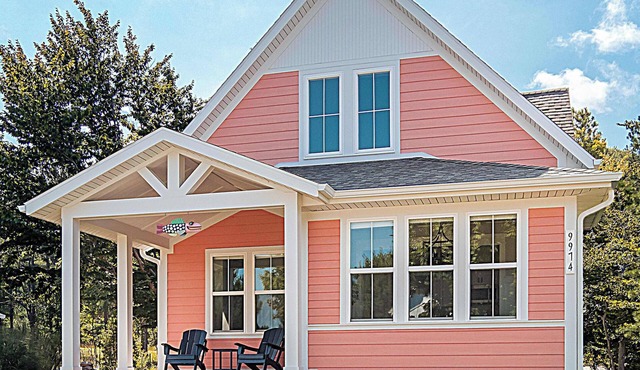 Coho Cottage, Village of Empire MI, Steps from SBD
