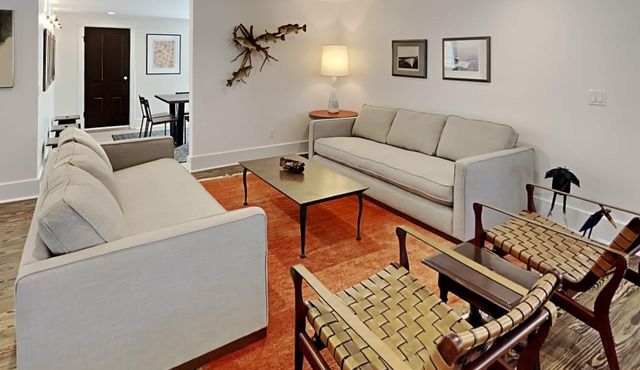 Compound for Families- Main House with Adjacent Cottages Cabins,Indoor Pool Spa