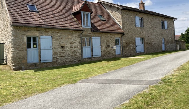 Converted barn in rolling countryside with pool and spa.