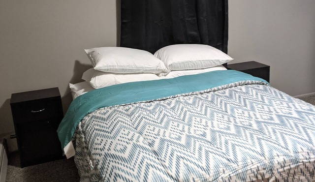 Cozy 1 Bedroom Apartment New Baltimore