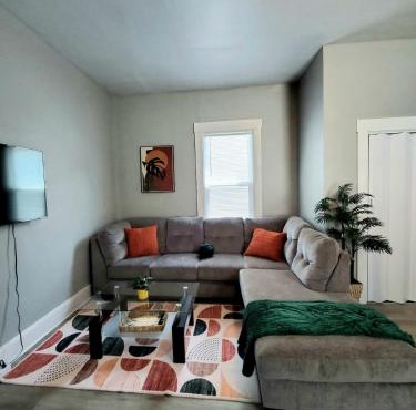 Cozy 2BR, Near Top attractions
