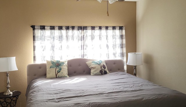 Cozy Apartment #2 Near Midland City Center