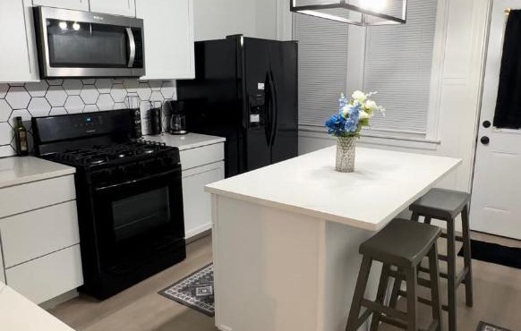 Cozy Casa by OHare Airport