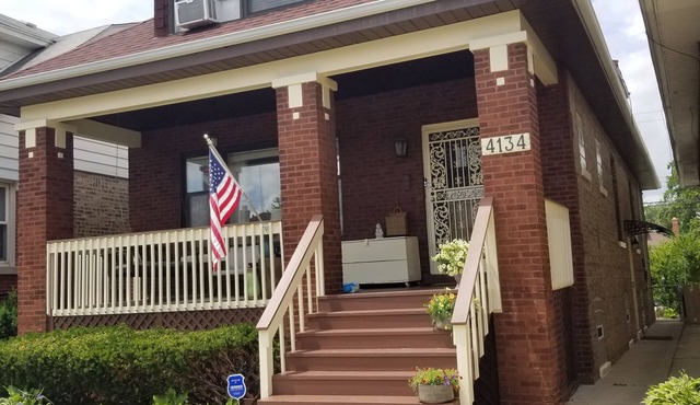 Cozy Comfy Clean 420 Compliant FREE Parking QUIET Neighborhood A GUEST FAVORITE!
